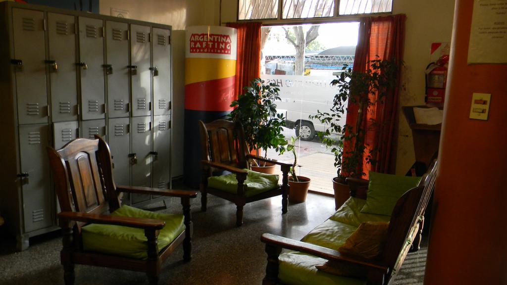 Punto Urbano Hostel Mendoza Eksteriør bilde
