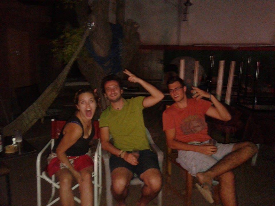 Punto Urbano Hostel Mendoza Eksteriør bilde